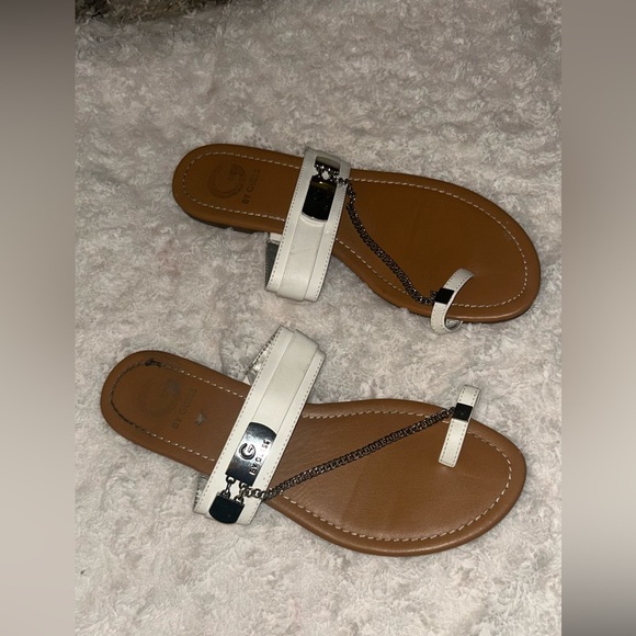 GUESS White Sandals with Silver Chain Accent - Picture 2 of 6